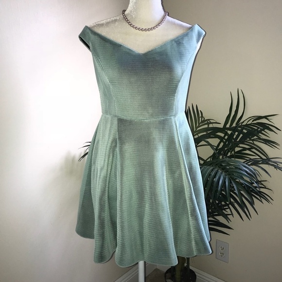 Mustard Seed Optical Illusion Overlay Skater Dress - Picture 6 of 7